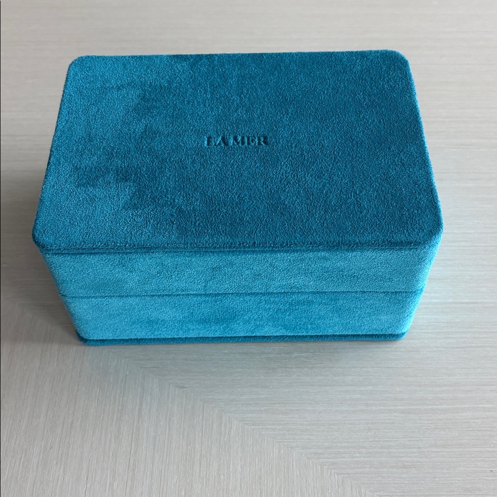 La Mer Blue Vevet Box
